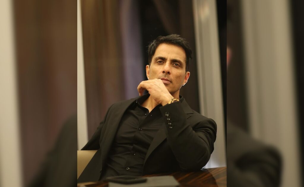1445346 sonu sood 4