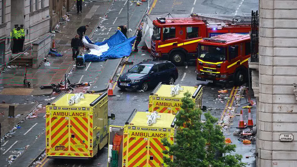 1445349 punjabkesari2025 05 27yidasi5q6834ce96b80f8 liverpool parade crash 262657212