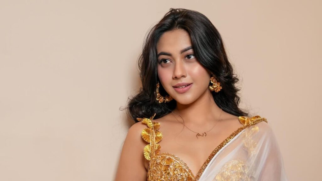 1446438 reem shaikh 2