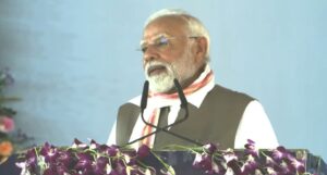 बिहार के दो दिवसीय दौरे पर पहुंचे PM मोदी, काराकाट को दी  48,520 करोड़ रुपये से अधिक की सौगात