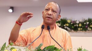 ‘पहले श्रद्धालुओं पर चलती थीं गोलियां…’, अयोध्या में सरयू महोत्सव के दौरान बोले CM योगी