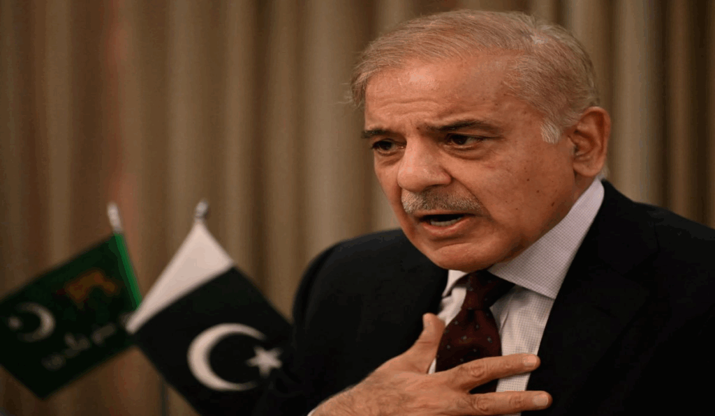 1447556 pak pm