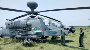 उत्तर प्रदेश: सहारनपुर में उतरा IAF का अपाचे हेलीकॉप्टर, टला बड़ा हादसा