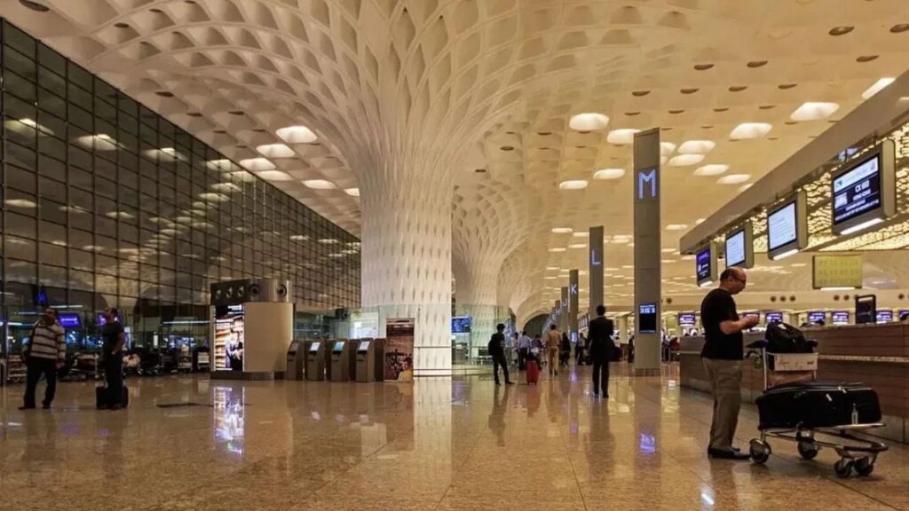 1449546 Bomb Threat on Mumbai Airport