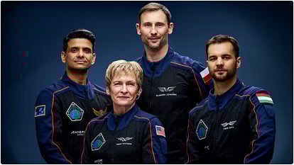 1449865 indian astronaut shukla axiom 4 mission set for june 10 lift off dock at iss after 28 hour flight30f44e43df71251f35487dcfaa622781