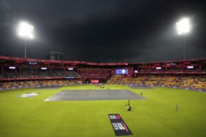 नई शुरुआत पर बारिश की बाधा: RCB और KKR का मुकाबला रद्द