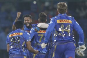 आईपीएल 2025: प्लेऑफ की रेस में मजबूत हुई मुंबई इंडियंस, टीम में शामिल किए तीन धाकड़ खिलाड़ी