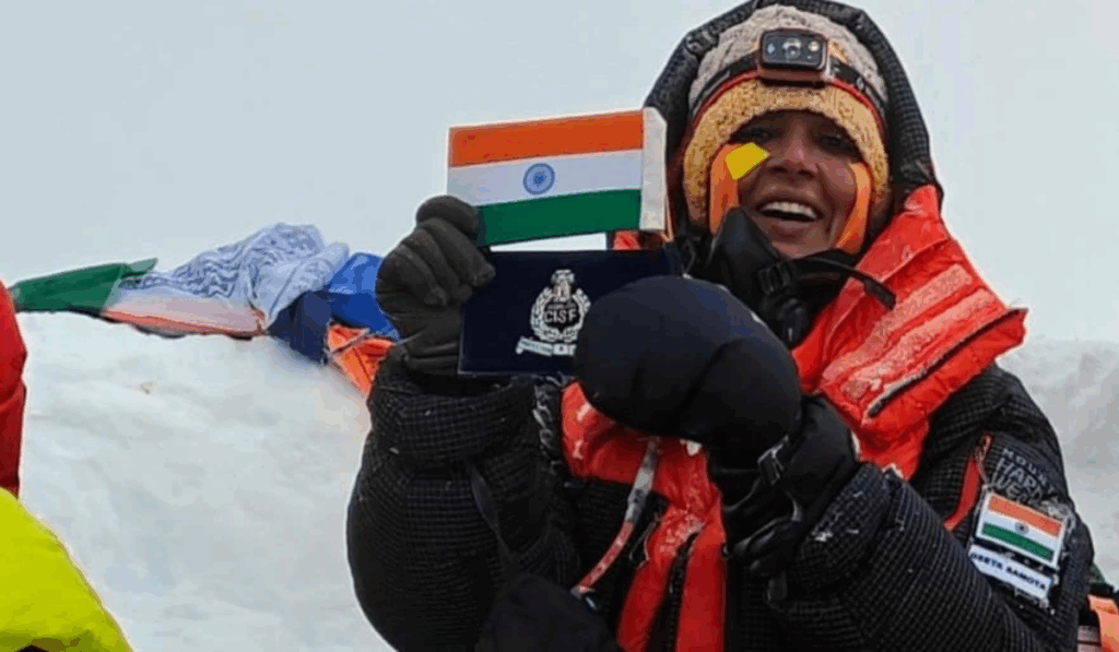 1453237 india