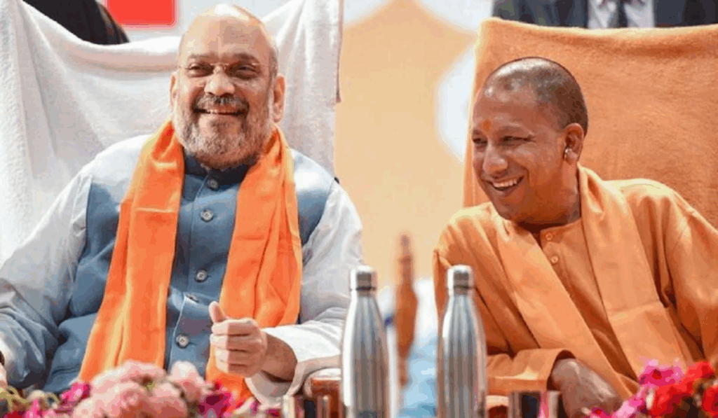 1453382 CM Yogi and Home Minister Shah