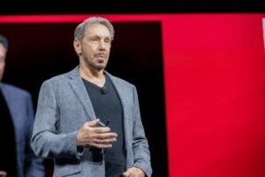 जुकरबर्ग और बेजोस को पीछे छोड़ दुनिया के दूसरे सबसे अमीर व्यक्ति बने Larry Ellison
