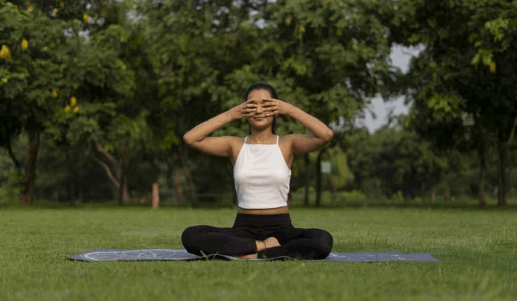 1455260 yoga