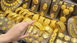 Today Gold Rate: सोने-चांदी के भाव में बदलाव, जानें प्रमुख शहरों में आज का ताजा भाव