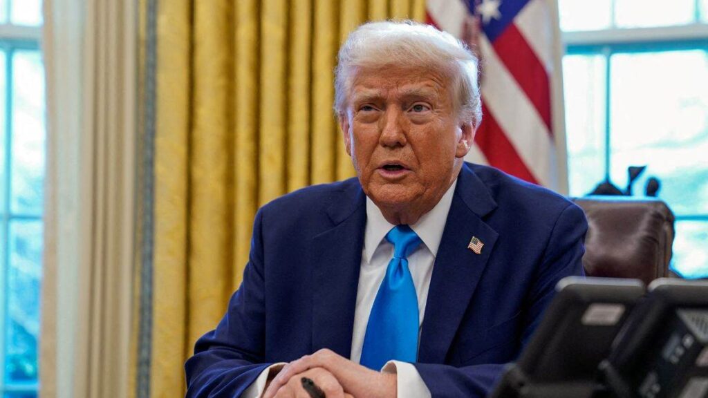 1455791 11052025 trumpkashmir23935752