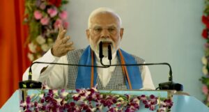‘पंजा’ और ‘लालटेन’ ने बिहार को…’, सिवान में विपक्ष पर बरसे PM मोदी, दी करोड़ों की सौगात