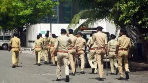 दिल्ली पुलिस की बड़ी कार्रवाई, चार बांग्लादेशी नागरिकों को गिरफ्तार कर वापस भेजा