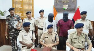बिहार : कार की डिक्की से 3,700 जिंदा कारतूस के साथ दो गिरफ्तार