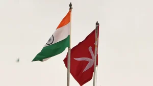 Jammu and Kashmir: श्रीनगर में फहराया विदेशी झंडा, दो गिरफ्तार